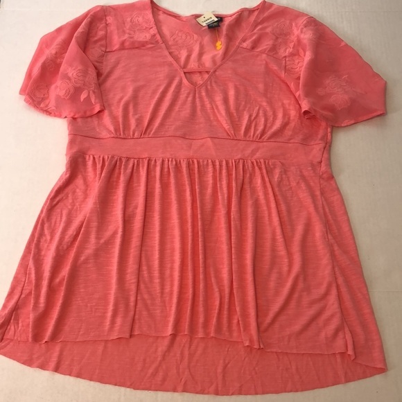 TORRID Short Sleeve Floral Lace Coral Top Size 0 (M) - Picture 9 of 11